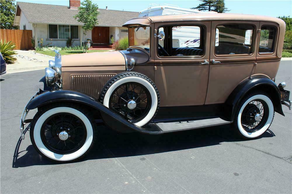 1930-ford-model-a-4-door-sedan