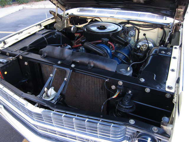 1962 CADILLAC SERIES 62 2 DOOR HARDTOP - Engine - 154103