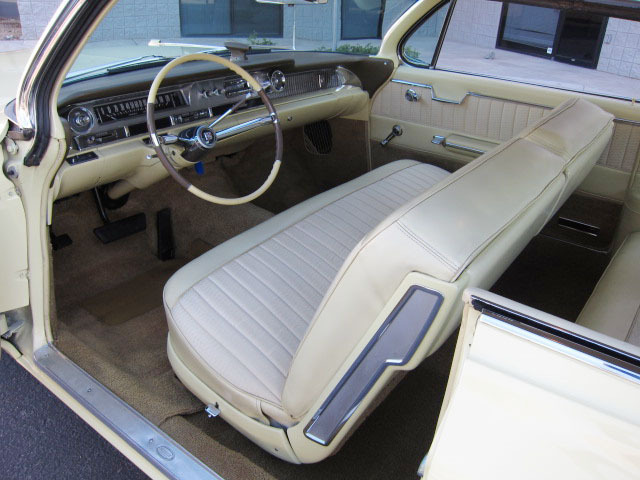 1962 CADILLAC SERIES 62 2 DOOR HARDTOP - Interior - 154103