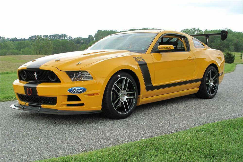 2013 FORD MUSTANG BOSS 302 FASTBACK - Front 3/4 - 154185