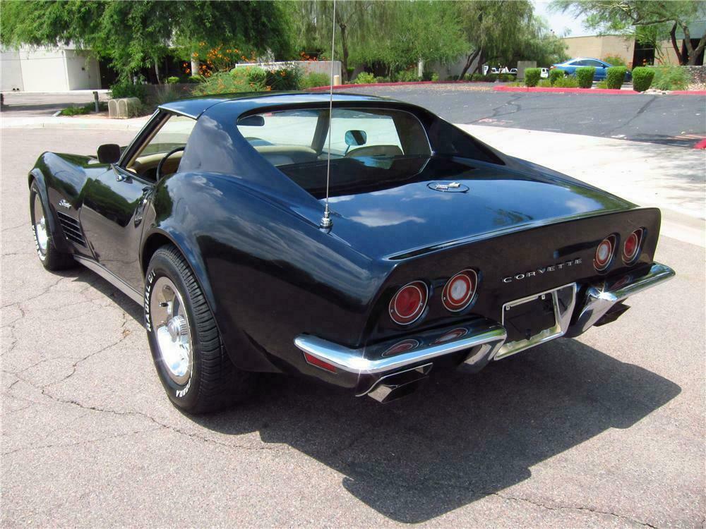 1970 CHEVROLET CORVETTE 2 DOOR COUPE - Rear 3/4 - 154771