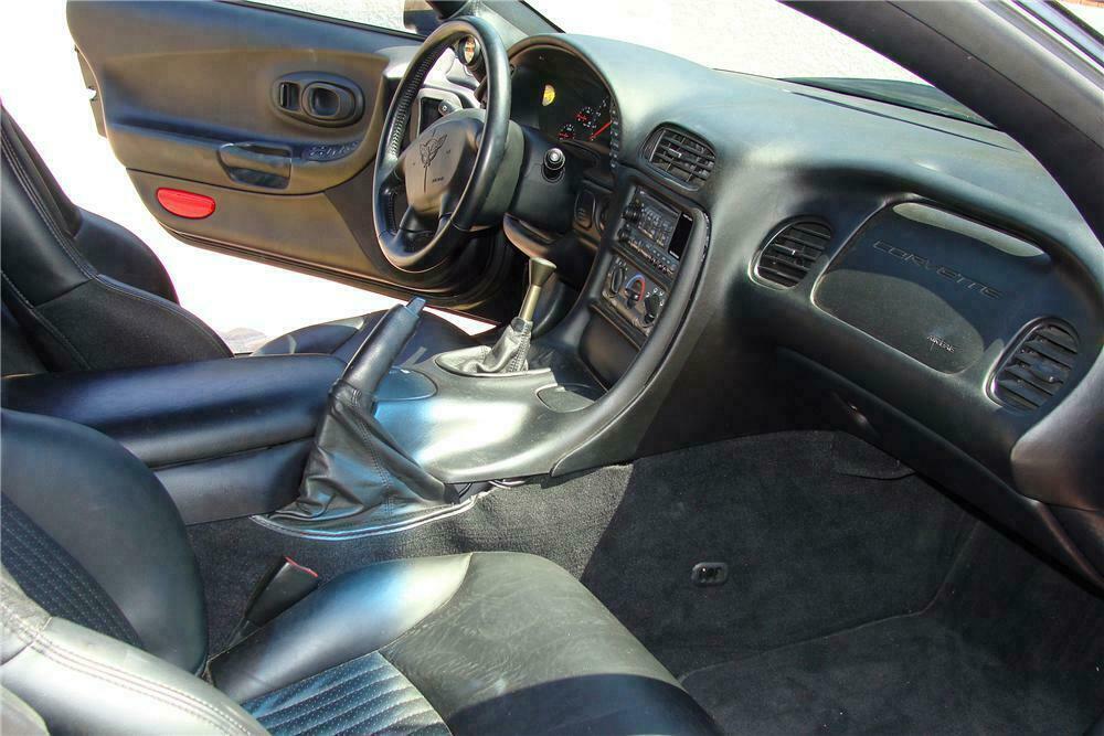 1999 Chevrolet Corvette Custom 2 Door Coupe