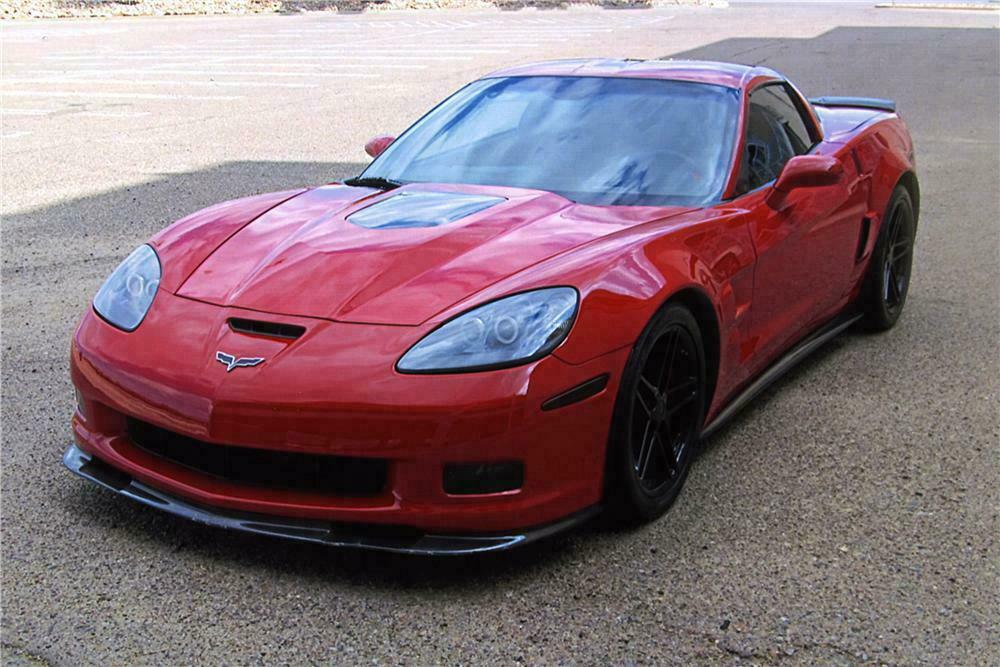2006 CHEVROLET CORVETTE CUSTOM 2 DOOR COUPE - Front 3/4 - 157316