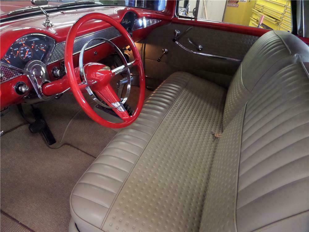 1955 CHEVROLET NOMAD CUSTOM WAGON - Interior - 157387
