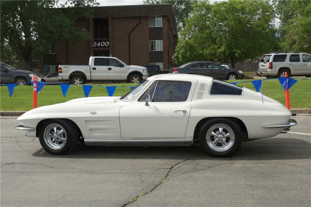 1964 CHEVROLET CORVETTE 2 DOOR COUPE - Side Profile - 157576