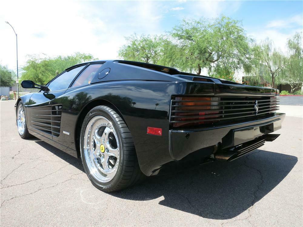 Testarossa Grille Rear 1990 FERRARI TESTAROSSA 2 DOOR COUPE - Rear 3/4 - 157784