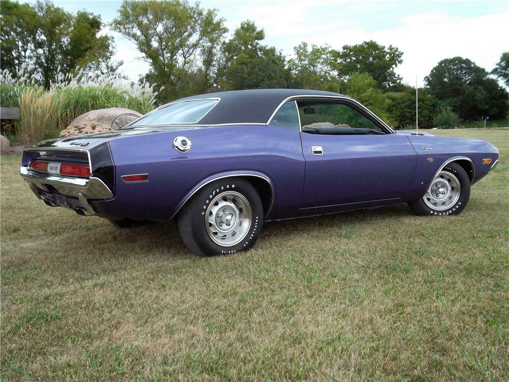 1970 DODGE CHALLENGER R/T 2 DOOR HARDTOP - Rear 3/4 - 157826