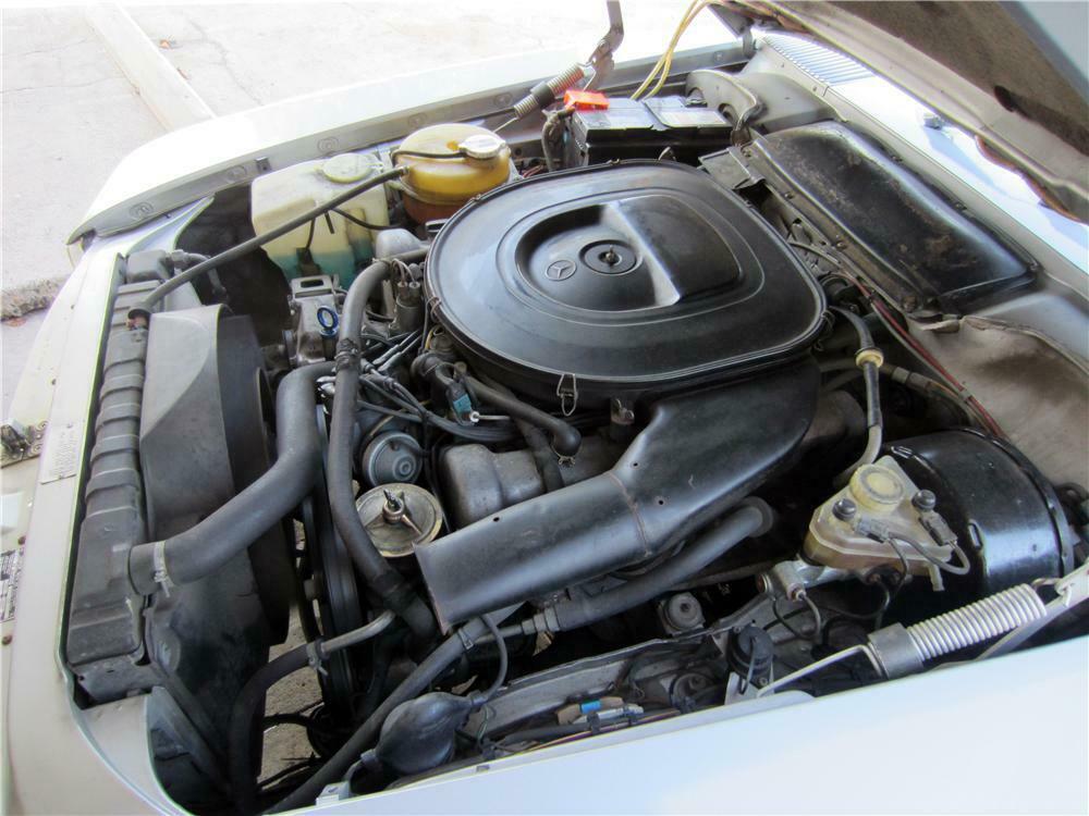 1979 MERCEDES-BENZ 350SL CONVERTIBLE - Engine - 157963