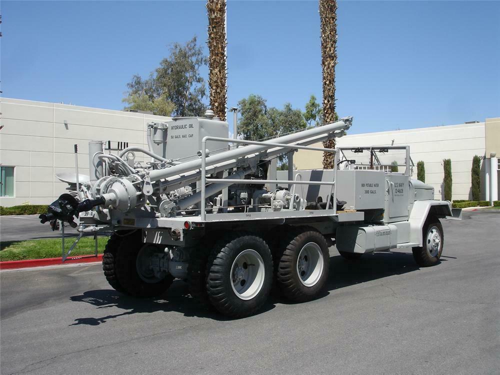 1955 REO M36 C 6X6 MILITARY - Rear 3/4 - 158178