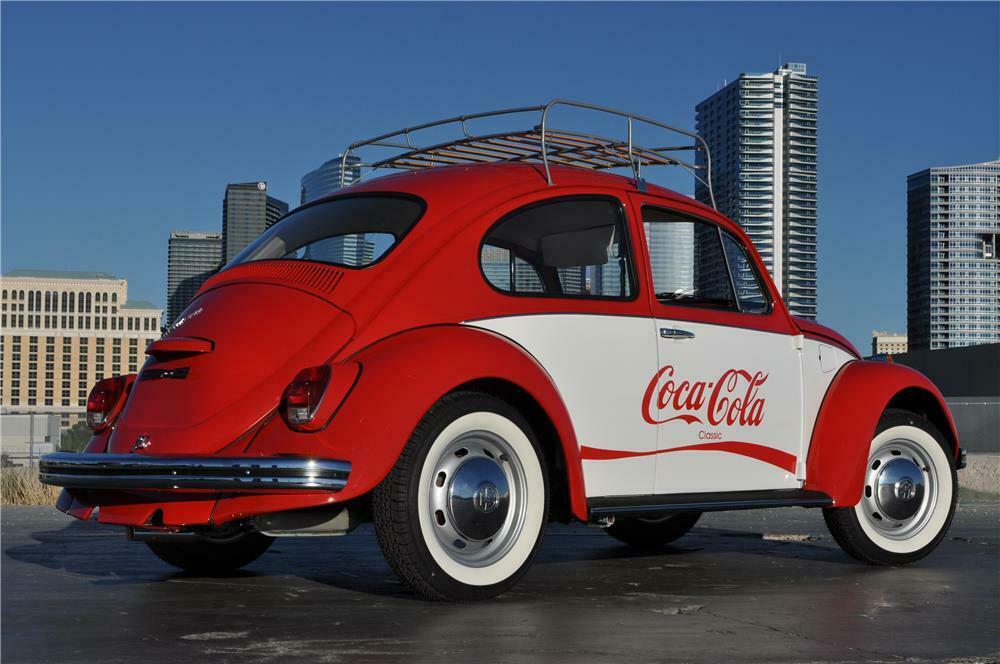 1968 VOLKSWAGEN BEETLE CUSTOM 2 DOOR SEDAN - Rear 3/4 - 158654