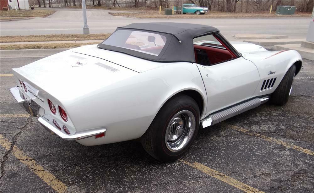 1969 CHEVROLET CORVETTE CONVERTIBLE - Rear 3/4 - 161007