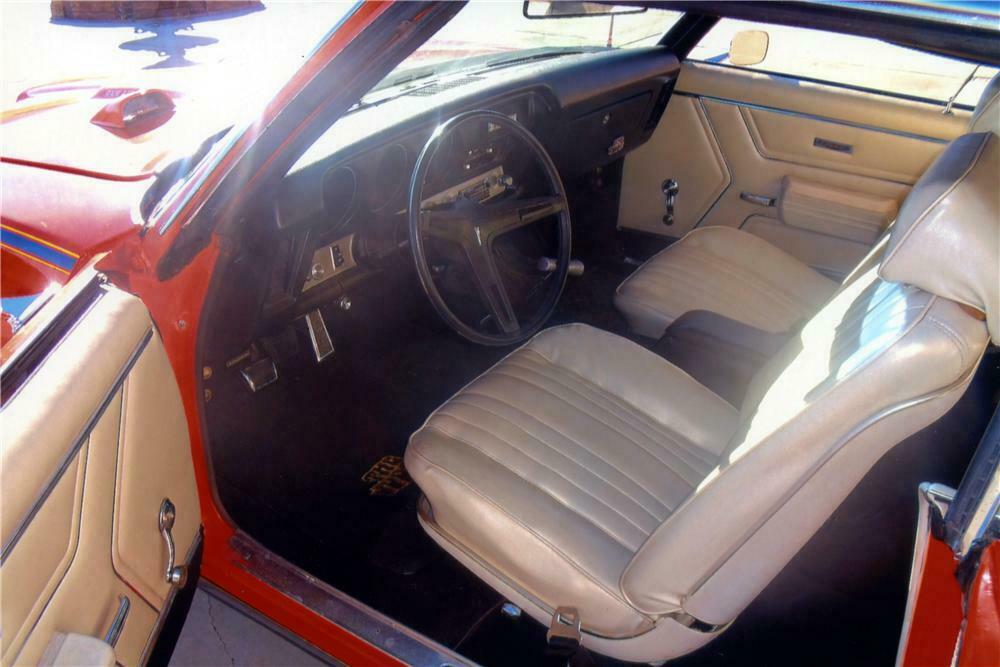 1969 PONTIAC GTO JUDGE 2 DOOR HARDTOP - Interior - 161101