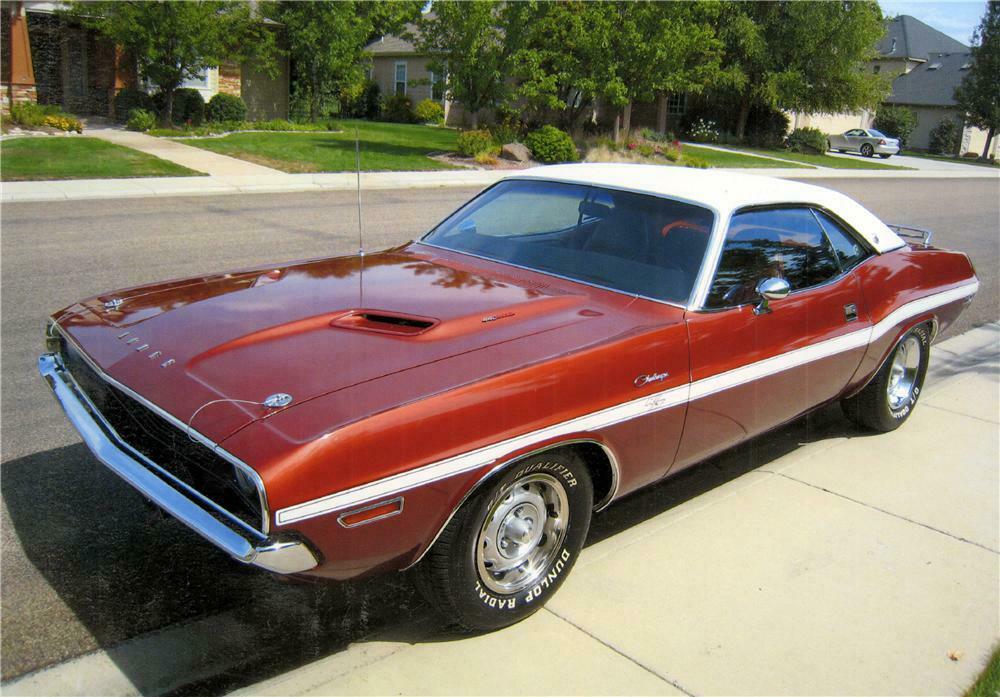 1970 DODGE CHALLENGER R/T 2 DOOR HARDTOP - Front 3/4 - 161209