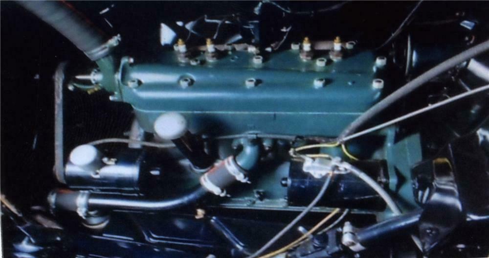1932 FORD MODEL B 1 TON TRUCK - Engine - 161215
