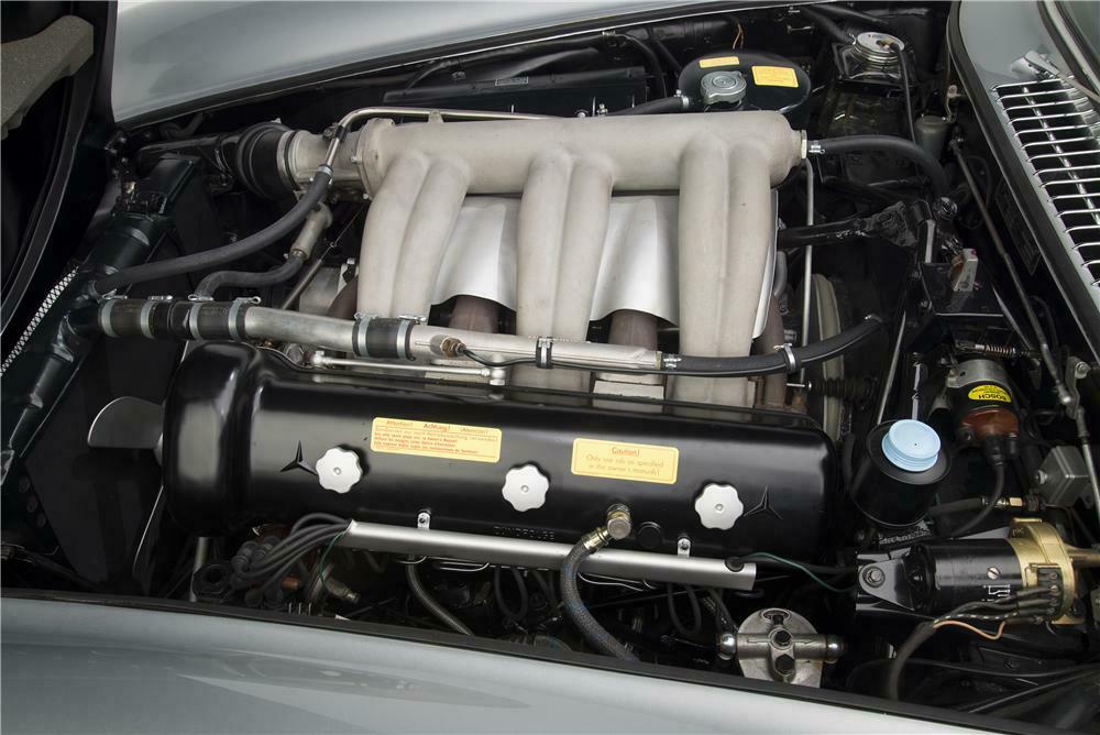 1955 MERCEDES-BENZ 300SL GULLWING COUPE - Engine - 161313