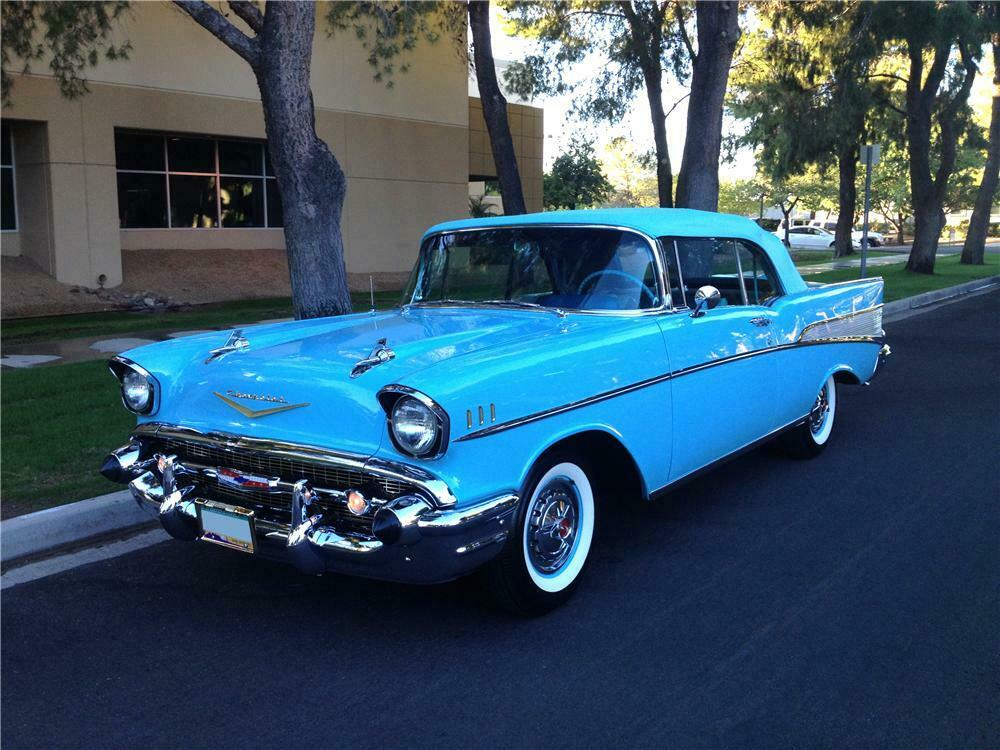 1957 CHEVROLET BEL AIR CONVERTIBLE - Front 3/4 - 161384