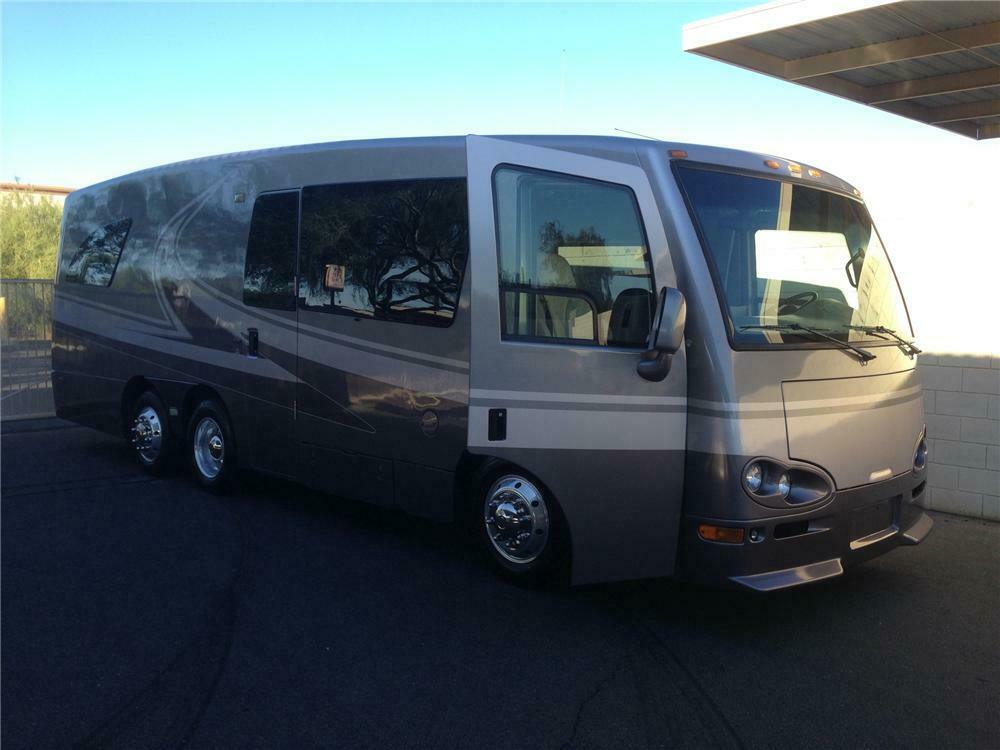 2001 SPARTAN NEWMAR NEWAIRE DIESEL COACH - Side Profile - 161448