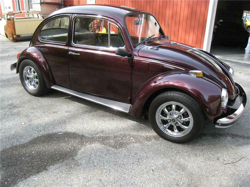 1969 VOLKSWAGEN BEETLE 2 DOOR SEDAN - Front 3/4 - 161455