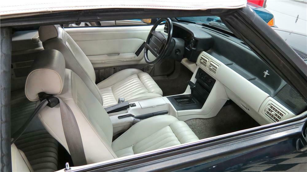1990 Ford Mustang Convertible