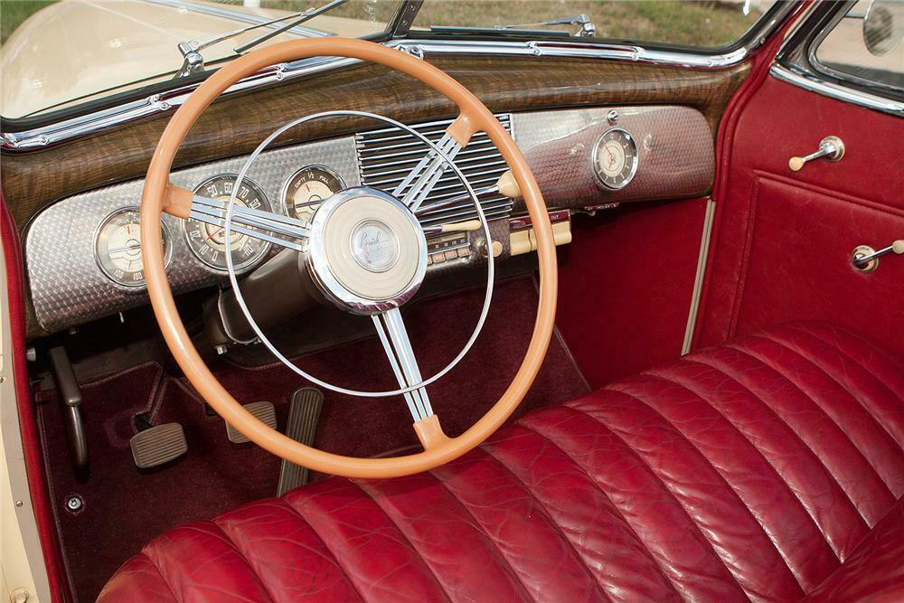 1940 BUICK SPECIAL CONVERTIBLE - Interior - 161541