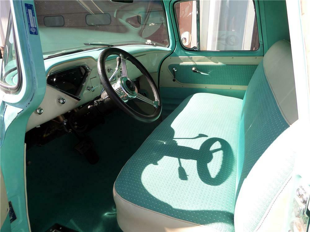 1955 CHEVROLET CUSTOM PANEL TRUCK - Interior - 161642