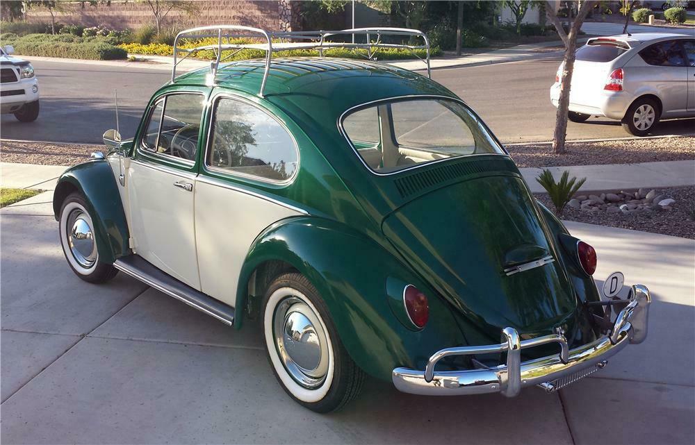 1965 VOLKSWAGEN BEETLE 2 DOOR SEDAN - Rear 3/4 - 161706