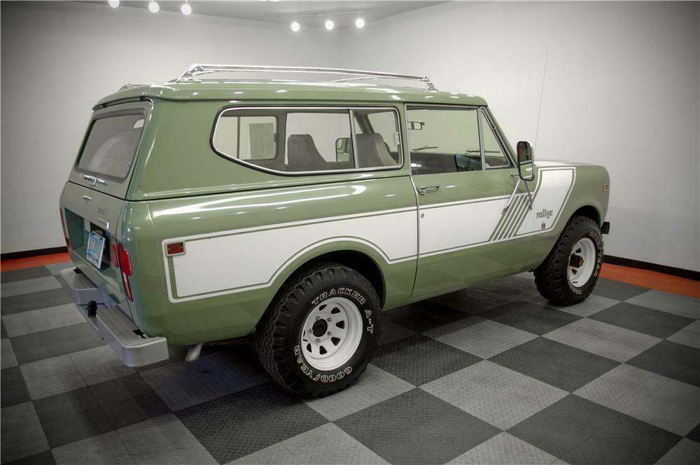 1978 INTERNATIONAL SCOUT II SUV - Rear 3/4 - 161763