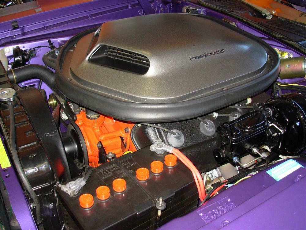 1971 PLYMOUTH CUDA CUSTOM CONVERTIBLE - Engine - 161802