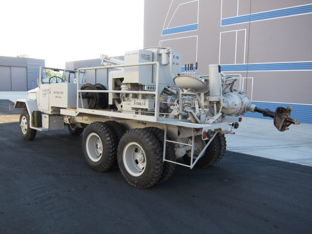 1955 REO M36 C 6X6 MILITARY - Rear 3/4 - 161808