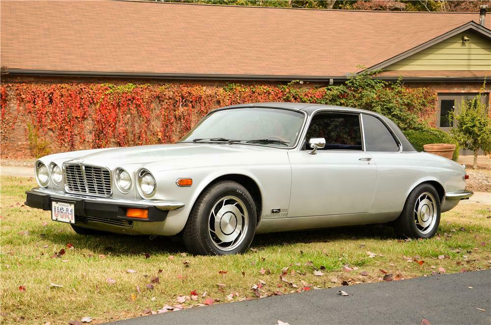1975 JAGUAR XJ-6C CUSTOM COUPE - Front 3/4 - 161863
