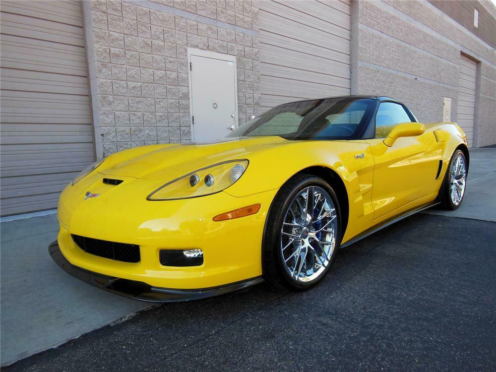 Chevrolet Corvette c6 Yellow