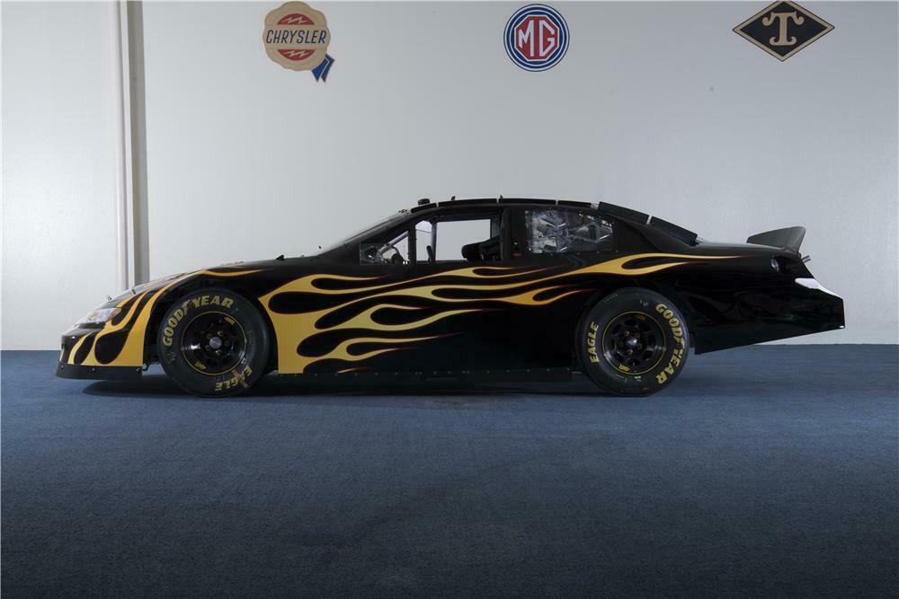2010 TOYOTA CAMRY NASCAR NATIONWIDE SERIES CAR - Side Profile - 162022