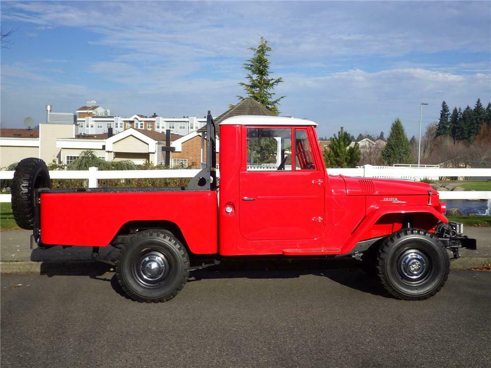 1963 TOYOTA FJ45 PICKUP - Side Profile - 162035