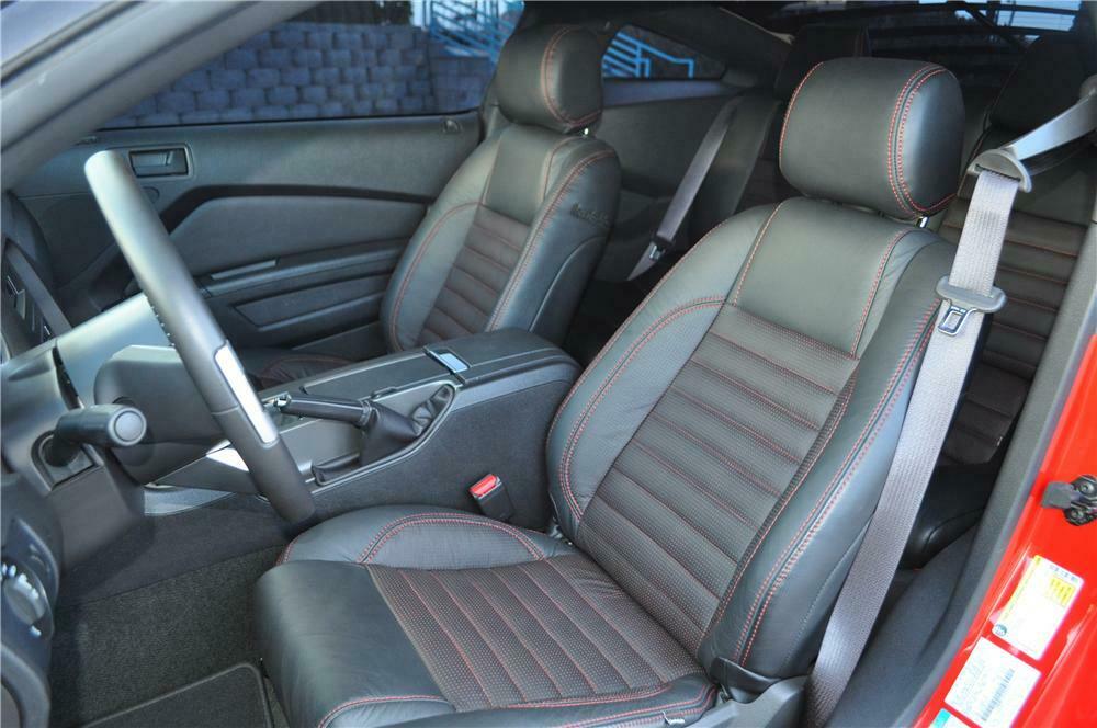 2014 FORD MUSTANG GT CUSTOM FASTBACK - Interior - 162175