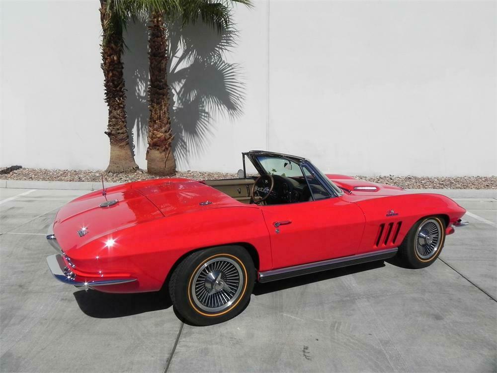 1966 CHEVROLET CORVETTE CUSTOM CONVERTIBLE - Rear 3/4 - 162254