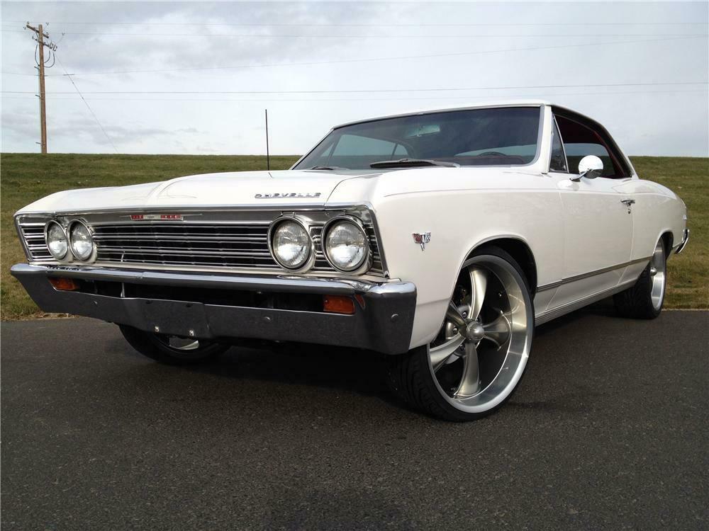 1967 CHEVROLET CHEVELLE CUSTOM 2 DOOR COUPE - Front 3/4 - 162267