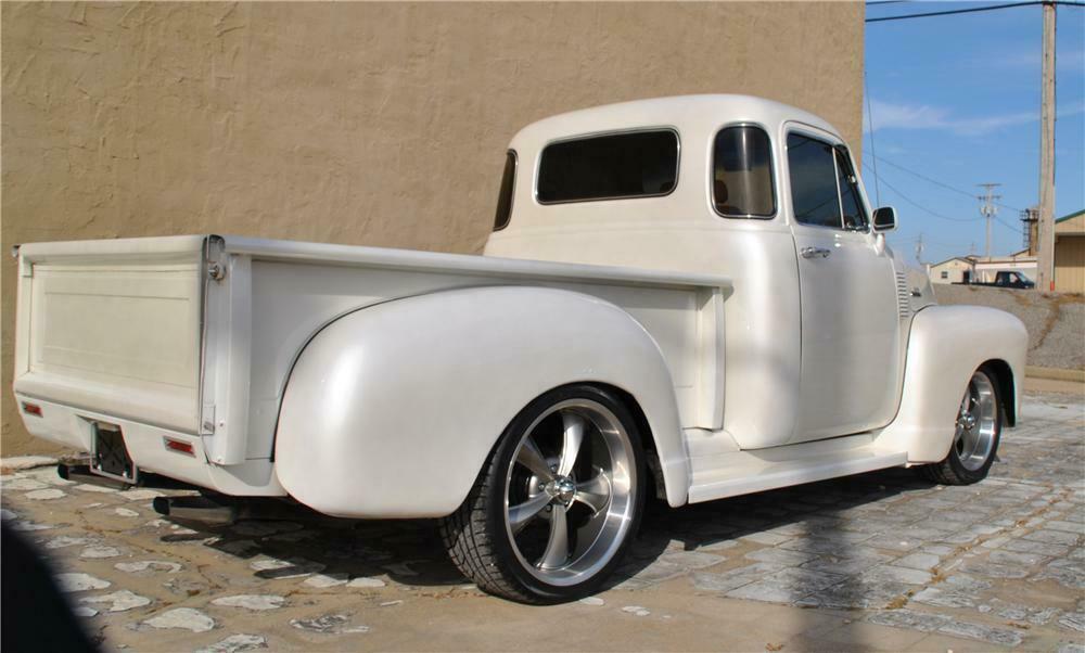 1954 CHEVROLET 3100 CUSTOM 5 WINDOW PICKUP - Rear 3/4 - 162435