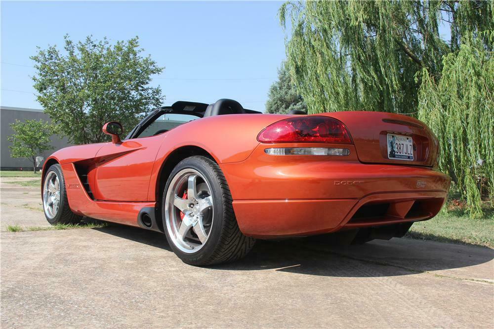 2005 DODGE VIPER COPPERHEAD CONVERTIBLE - Rear 3/4 - 162612