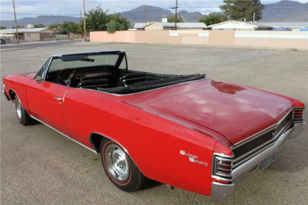 1967 CHEVROLET CHEVELLE SS CONVERTIBLE - Rear 3/4 - 162842
