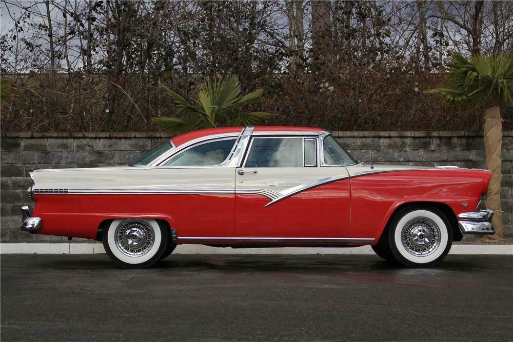 1956-ford-fairlane-crown-victoria-2-door-coupe-side-profile-162971