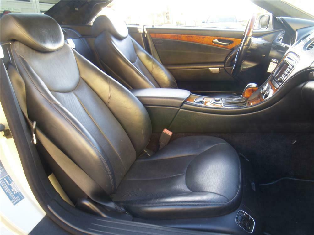 2003 MERCEDES-BENZ SL500 ROADSTER - Interior - 163077