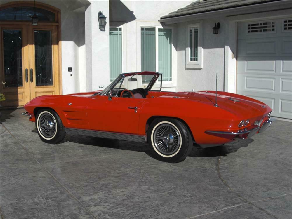 1963 CHEVROLET CORVETTE CONVERTIBLE - Rear 3/4 - 163430