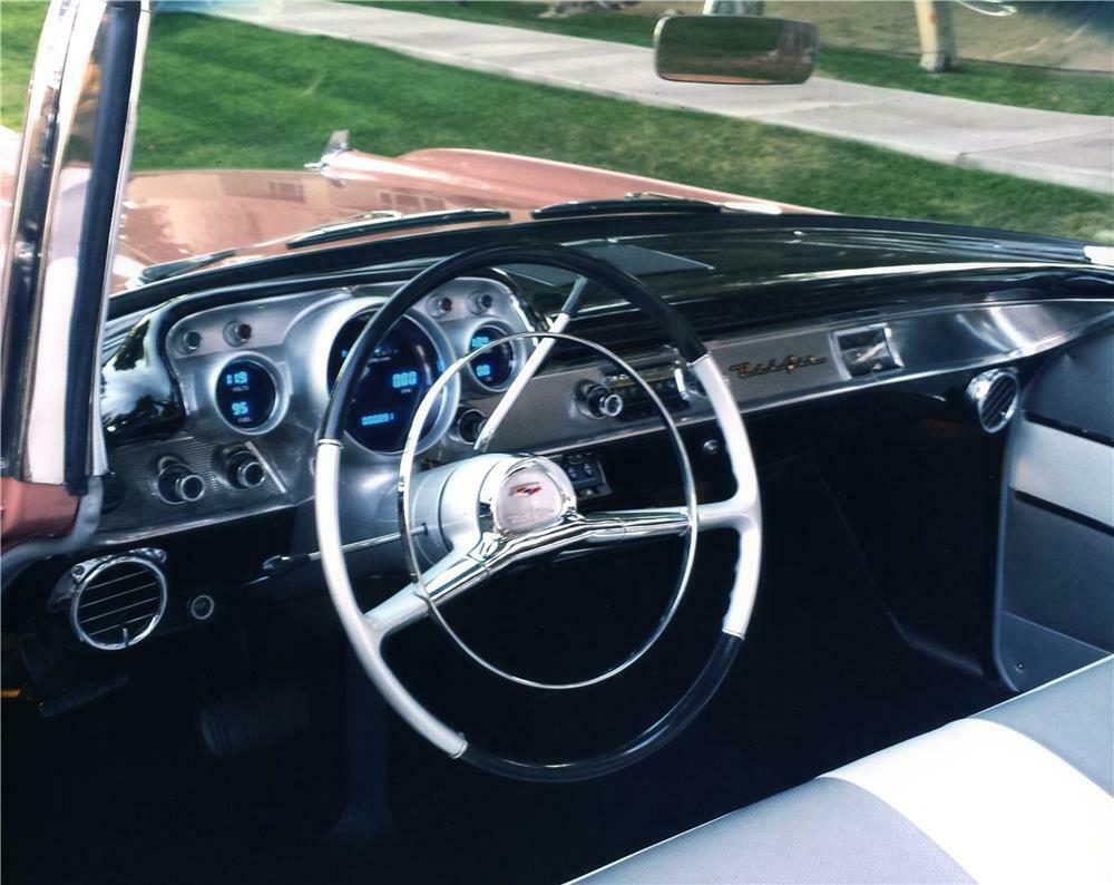 1957 CHEVROLET BEL AIR CUSTOM CONVERTIBLE - Interior - 170013