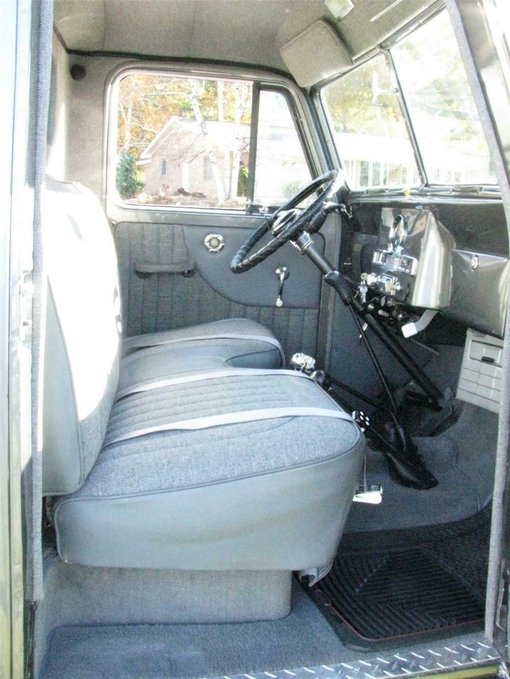 1950 WILLYS CUSTOM PICKUP - Interior - 170175