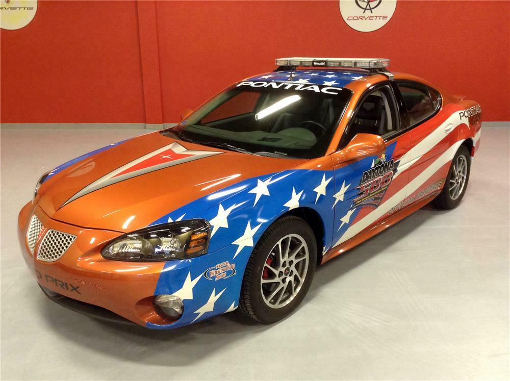 2004 Pontiac Grand Prix Daytona 500 Pace Car In 00 they made 2000 pace car replica's iirc they had a different spoiler. 2004 pontiac grand prix daytona 500