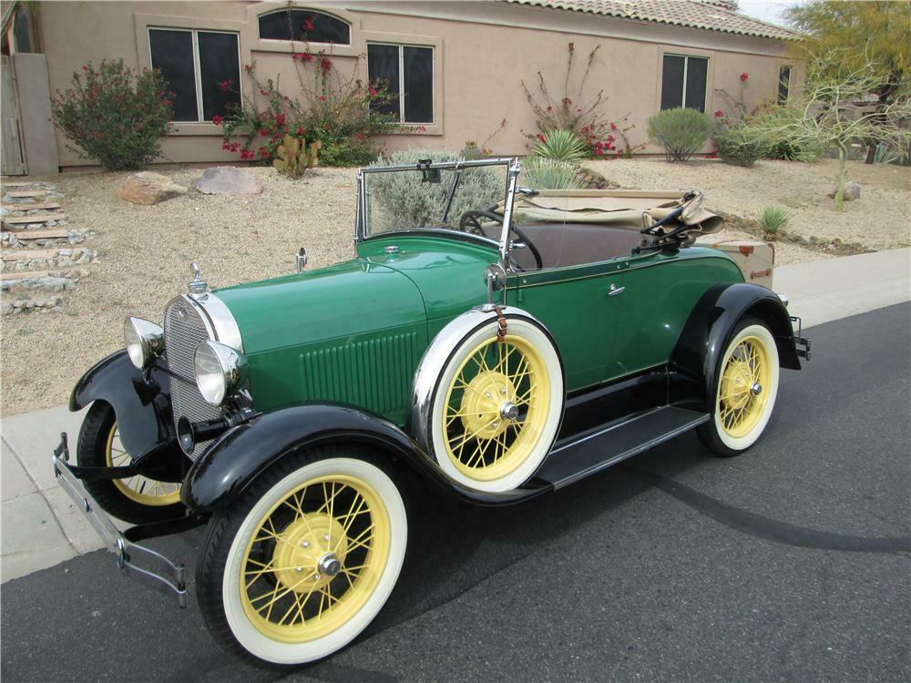 1929 FORD MODEL A ROADSTER - Front 3/4 - 170385