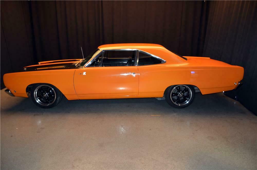 1968 PLYMOUTH ROAD RUNNER CUSTOM 2 DOOR HARDTOP - Side Profile - 170627