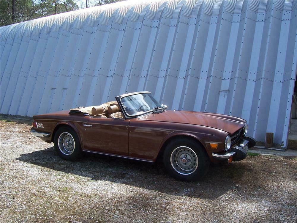 1976 TRIUMPH TR-6 ROADSTER - Side Profile - 170849