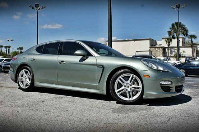 2011 Porsche Panamera S 4 Door Sedan