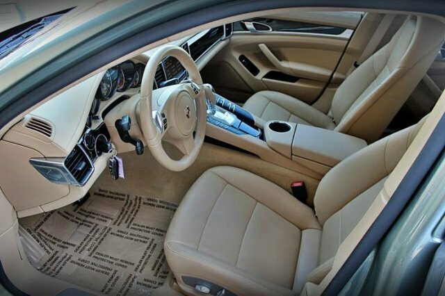 2011 Porsche Panamera S 4 Door Sedan